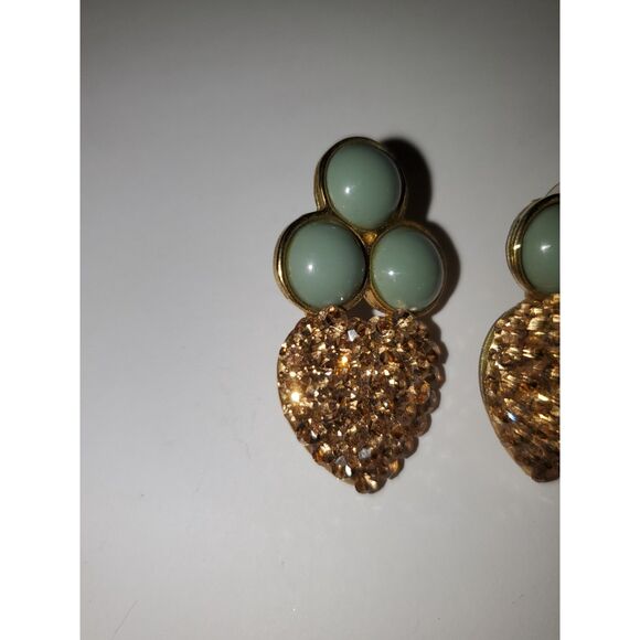 A Vintage Pair of Costume Jewelry Earrings Stud Back Pierced Mid Century Sparkly - Picture 3 of 11